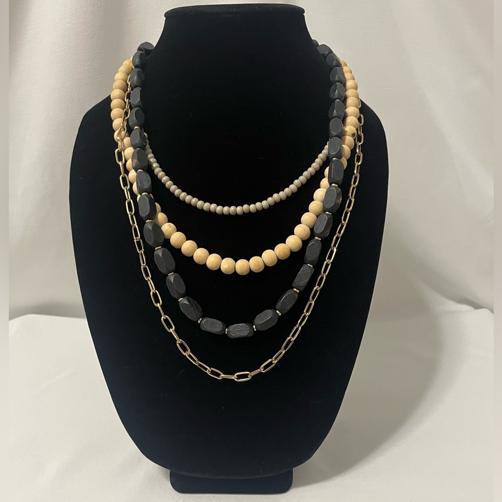 Mixed Material Layered Necklace